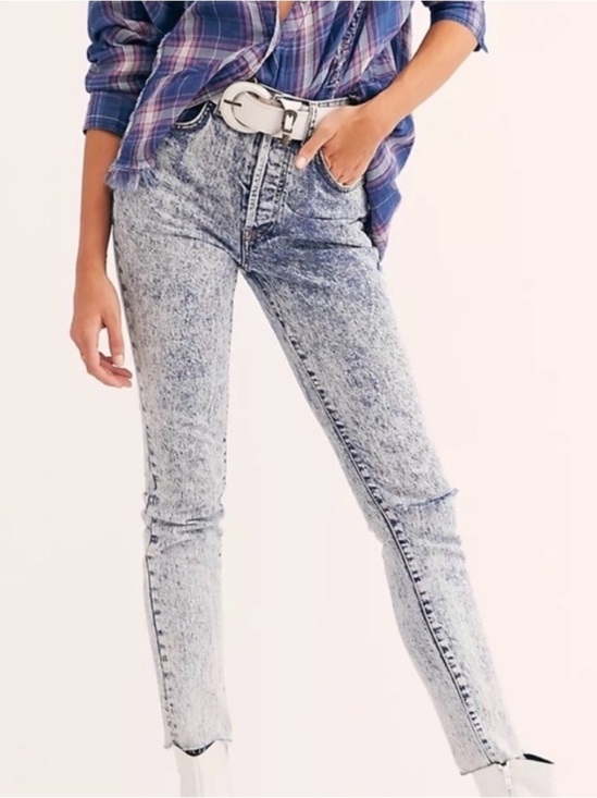 We The Free Denim - Free People We The Free Womens 27 High Rise Straight Leg Raw Hem Acid Wash Jeans
